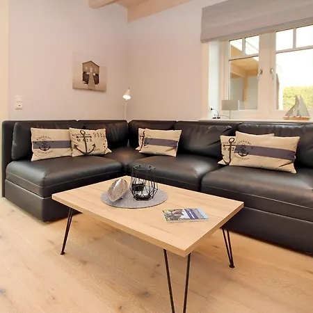 Strandstrasse 2b Rechts, Luett Seehuus Feriehus Wyk auf Föhr