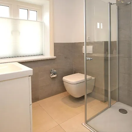 Feriehus Strandstrasse 2b Rechts, Luett Seehuus Wyk auf Föhr