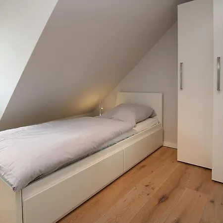 Strandstrasse 2b Rechts, Luett Seehuus *